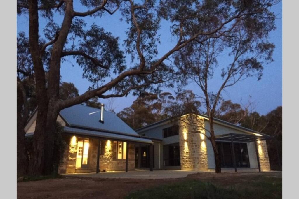 Benny'S Retreat Luxury Bushland Escape Villa Clare Kültér fotó